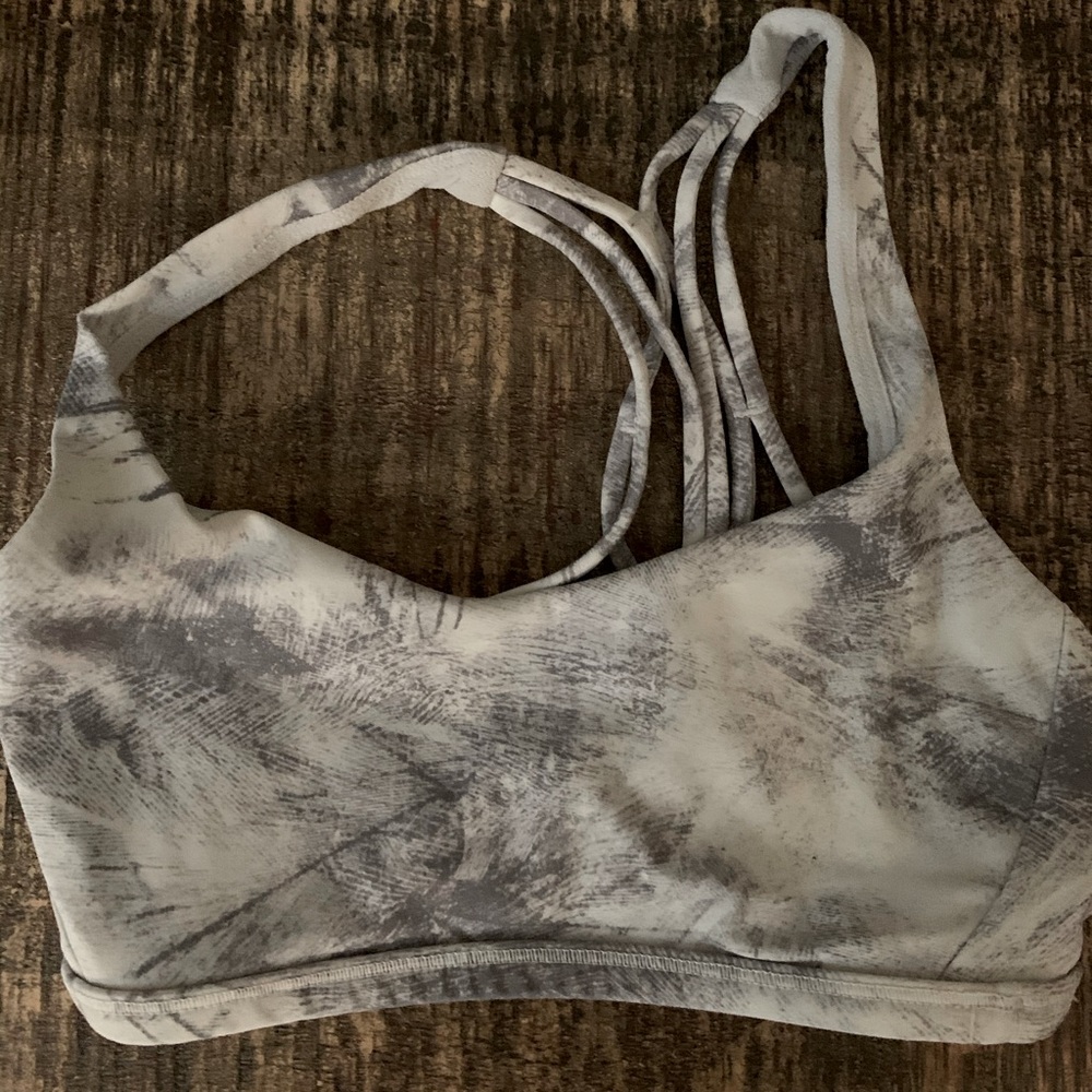 Lulu Lemon Sports Bra